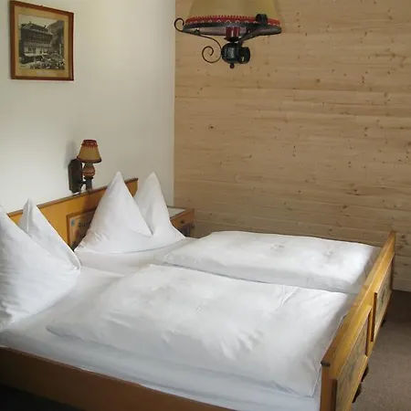Karl-volkert Haus 3*